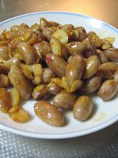 茹で落花生のおつまみ(食べるラー油炒め)-レシピのメイン写真