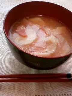 里芋とベーコンのお味噌汁-レシピのメイン写真