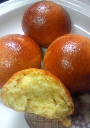 カボチャ味のおから粉でパンプキンパン-レシピのメイン写真