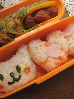 〔キャラ弁〕二匹のかわいい子猫弁当-レシピのメイン写真