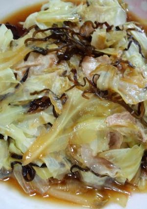 キャベツと塩こぶの蒸し煮-レシピのメイン写真