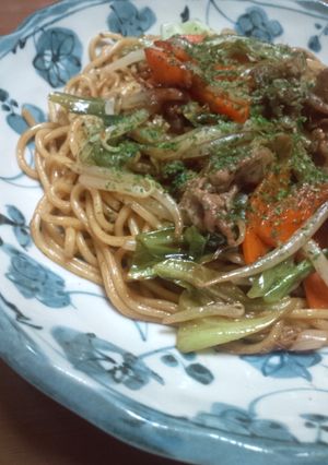 安い麺で美味しい焼きそば。-レシピのメイン写真