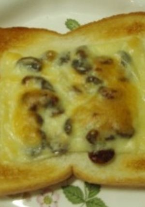レーズンチーズトースト-レシピのメイン写真