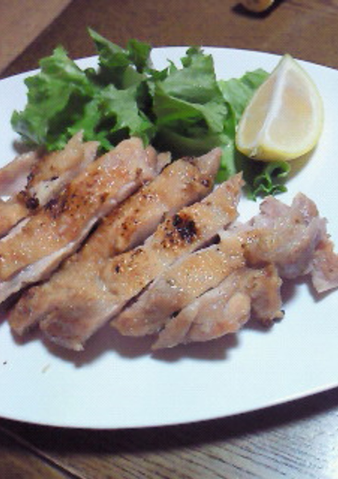 鶏もも肉の塩焼き☆簡単です(^O^)-レシピのメイン写真