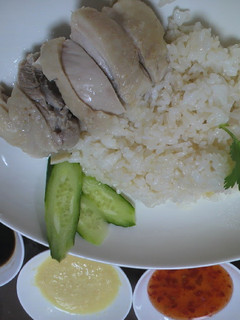 お店の味を再現!<海南チキンライス>-レシピのメイン写真