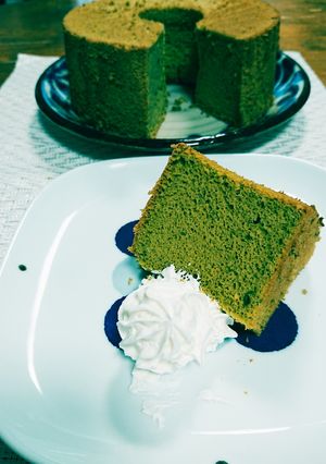 抹茶パウダー入り米粉シフォンケーキ-レシピのメイン写真
