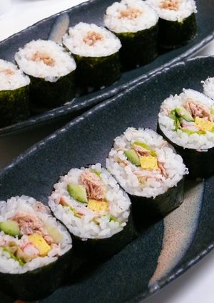 便利グッズで簡単！子供も喜ぶ太巻き-レシピのメイン写真