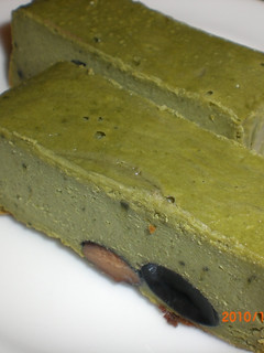 黒豆が入った抹茶チーズケーキ-レシピのメイン写真