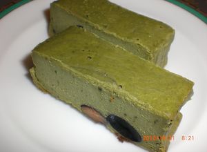 黒豆が入った抹茶チーズケーキ-レシピのメイン写真
