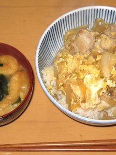麺つゆで、おてがる親子丼-レシピのメイン写真