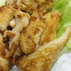 รูปของ 簡単鶏肉のﾊﾟﾝ粉焼き☆ｶﾞｰﾘｯｸ風味