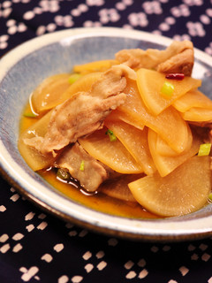 ほっこり&ピリ辛♪大根と豚肉の煮もの-レシピのメイン写真