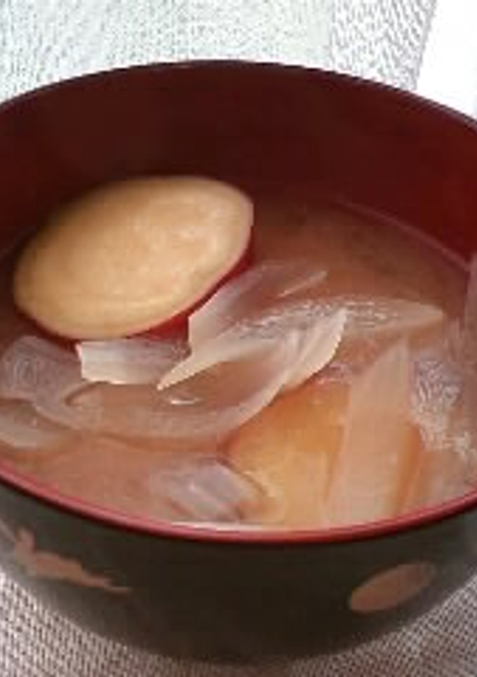 さつま芋と玉ねぎのお味噌汁-レシピのメイン写真