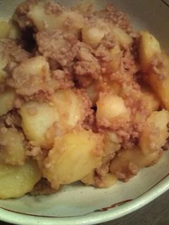 簡単!挽き肉とじゃがいもの甘辛炒め-レシピのメイン写真