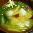 体ぽかぽか。冬野菜と根菜の生姜みそ汁