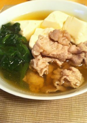 ほうれん草と豚肉の常夜鍋コンソメ味-レシピのメイン写真