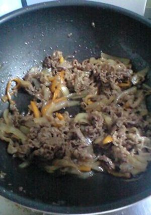 簡単♪牛丼〜(^O^)/-レシピのメイン写真