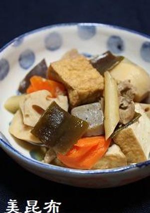 だしをとった後の昆布で◇美味しい筑前煮-レシピのメイン写真