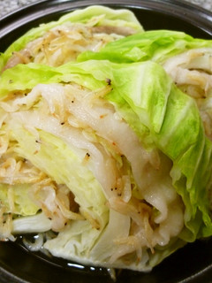 タジン鍋で♪豚バラとキャベツの重ね蒸し-レシピのメイン写真