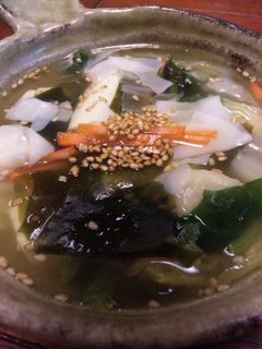 ワンタンの皮スープ-レシピのメイン写真