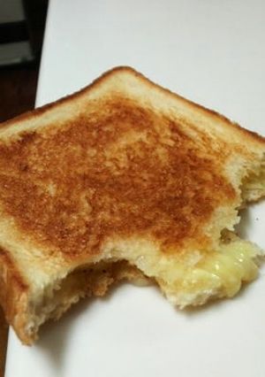 おもっちもち☆とろとろ～☆ホットサンド-レシピのメイン写真