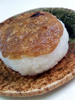 くるみ味噌の五平餅風焼きおにぎり-レシピのメイン写真