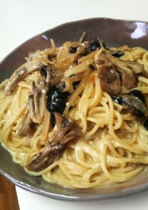 黒豆ときのこの味噌マヨパスタ♪♪-レシピのメイン写真