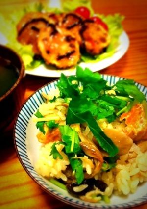 簡単！秋鮭とキノコの炊き込みご飯-レシピのメイン写真