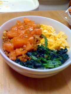 ピリ辛肉味噌で三色丼-レシピのメイン写真