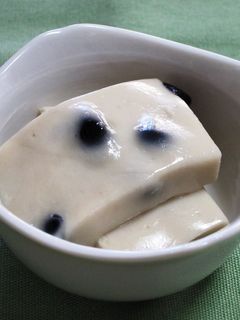 黒豆入り手作り胡麻豆腐-レシピのメイン写真