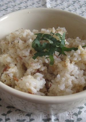 爽やか♪梅かつおチャーハン-レシピのメイン写真