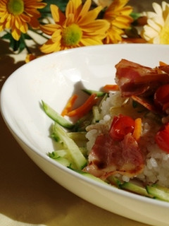 朝食にぴったり☆ベーコン野菜のっけごはん-レシピのメイン写真