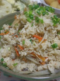 鶏皮ゴボウ炊き込みご飯-レシピのメイン写真