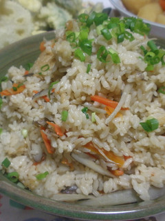 鶏皮ゴボウ炊き込みご飯-レシピのメイン写真
