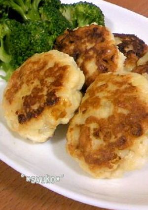 はんぺんと高野豆腐入りのふわふわつくね*-レシピのメイン写真
