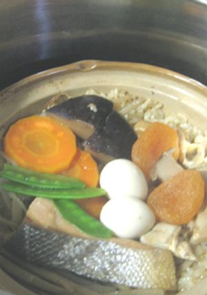 圧力鍋と土鍋で峠の釜飯風-レシピのメイン写真