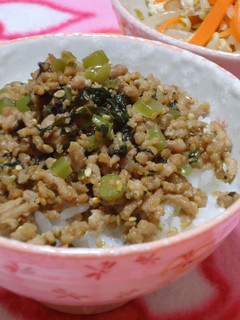 『漬け物豚そぼろ丼』-レシピのメイン写真