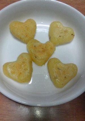☆ぉ弁当にﾊｰﾄのいももち☆-レシピのメイン写真