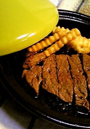 タジン鍋でステーキ-レシピのメイン写真