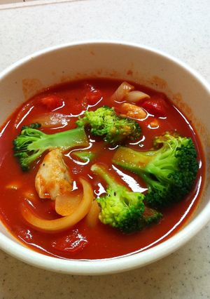 体ぽかぽか♪チキンのトマト煮込みスープ-レシピのメイン写真