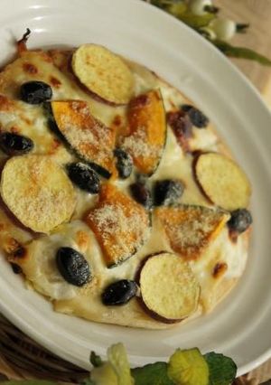 黒豆で♪SWEETHONEY☆PIZZA-レシピのメイン写真