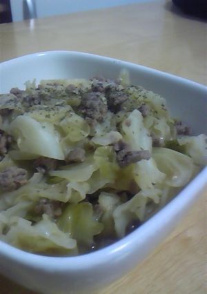 ｷｬﾍﾞﾂとひき肉ﾀﾞｹ!!ｺﾝｿﾒ炒め-レシピのメイン写真