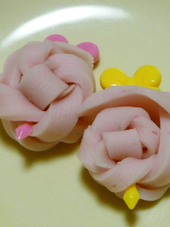 魚肉ソーセージde お花 <キャラ弁>-レシピのメイン写真
