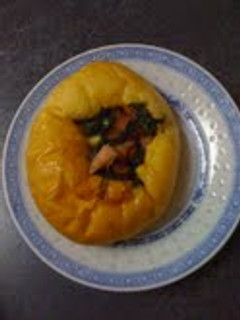 ほうれん草とベーコンのお惣菜パン-レシピのメイン写真