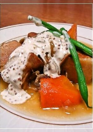 豚肉ビール煮♥クリームマスタードソース-レシピのメイン写真