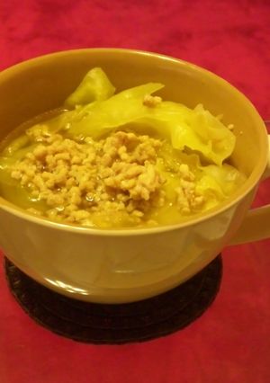 キャベツと鶏ひき肉のスープ-レシピのメイン写真