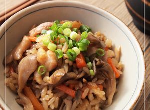 鶏と舞茸のつやピカ｡.:*炊き込みご飯✿-レシピのメイン写真