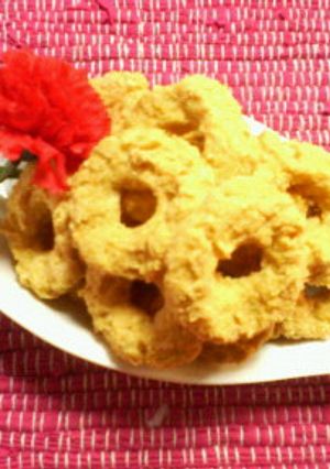 おからときな粉でﾄﾞｰﾅﾂ型ｸｯｷｰ-レシピのメイン写真
