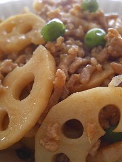 れんこんの肉そぼろきんぴら-レシピのメイン写真