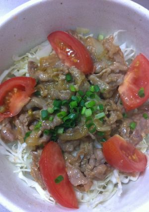 トマトがよく合う～！味噌バター豚丼-レシピのメイン写真